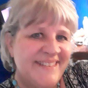 Meet your Posher, Cora